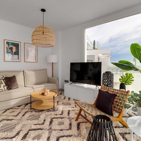 Bayview Hills, Luxury 2 Bedroom Apartment Торрокс Екстер'єр фото