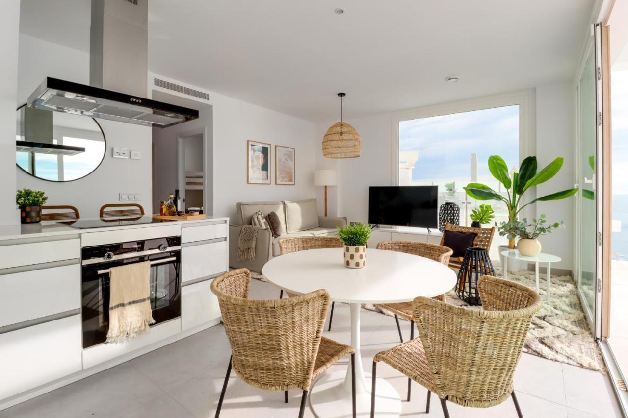 Bayview Hills, Luxury 2 Bedroom Apartment Торрокс Екстер'єр фото