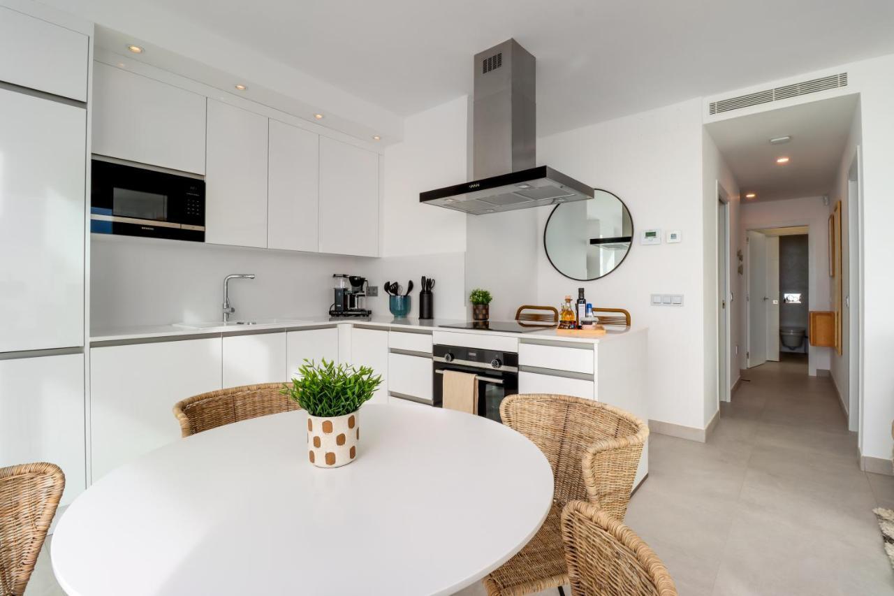 Bayview Hills, Luxury 2 Bedroom Apartment Торрокс Екстер'єр фото