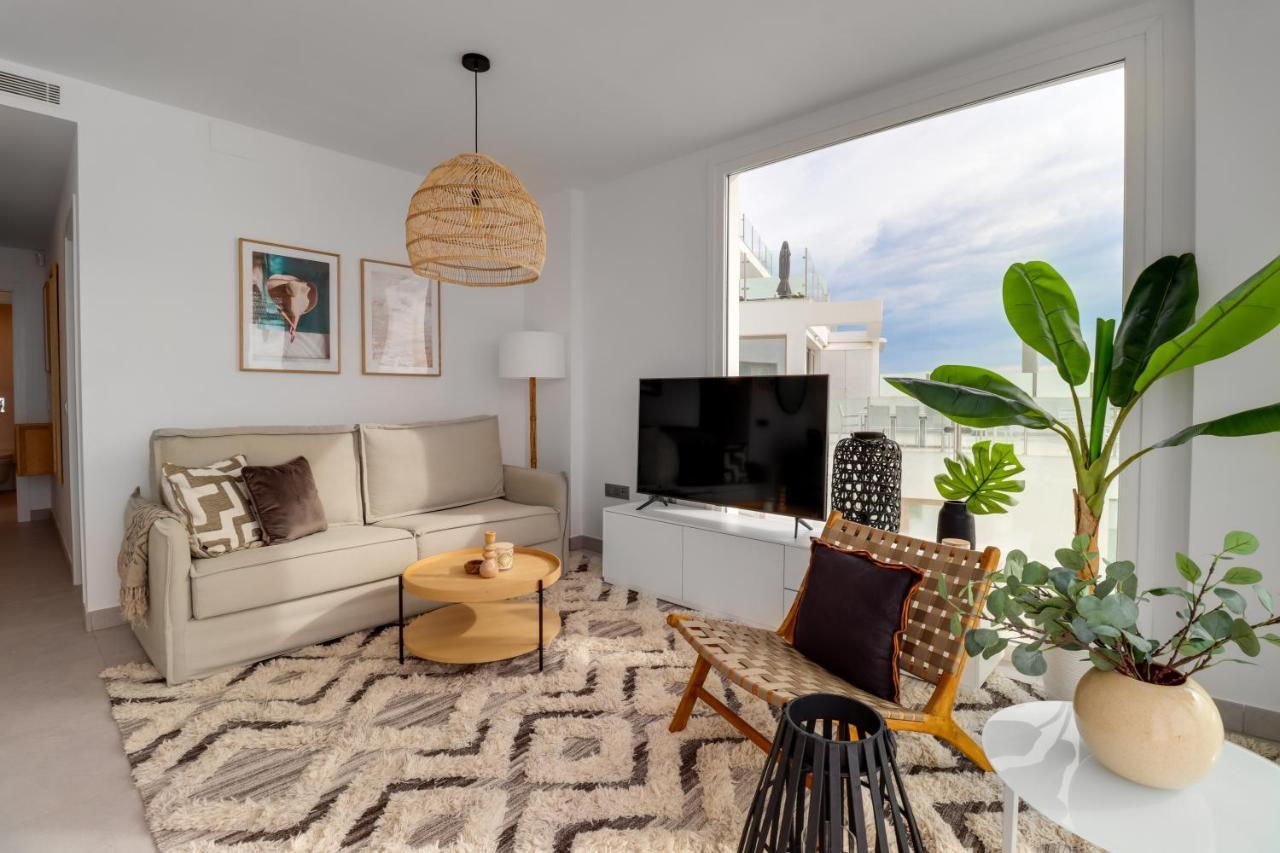 Bayview Hills, Luxury 2 Bedroom Apartment Торрокс Екстер'єр фото