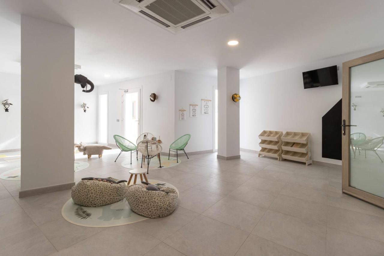Bayview Hills, Luxury 2 Bedroom Apartment Торрокс Екстер'єр фото