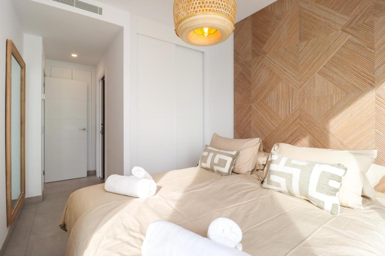 Bayview Hills, Luxury 2 Bedroom Apartment Торрокс Екстер'єр фото