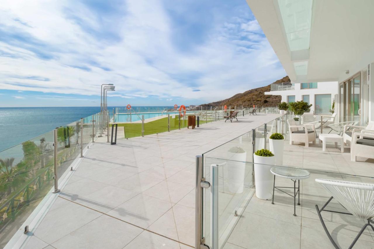 Bayview Hills, Luxury 2 Bedroom Apartment Торрокс Екстер'єр фото