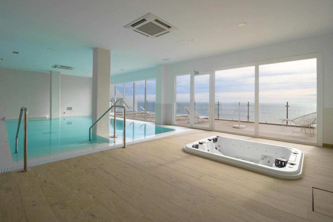 Bayview Hills, Luxury 2 Bedroom Apartment Торрокс Екстер'єр фото